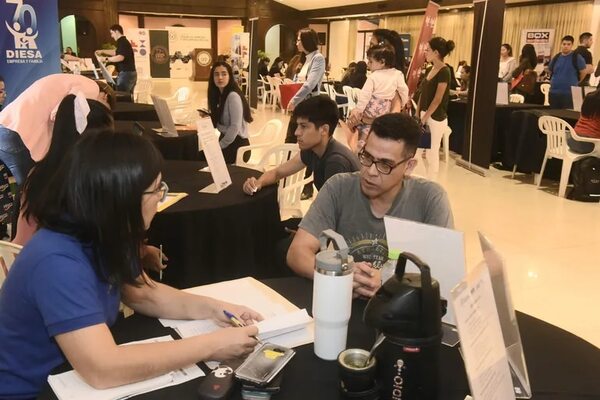 Consideran muy difícil crear 500.000 empleos si no hay cambios profundos - Economía - ABC Color