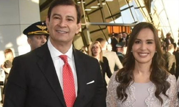 Santi Peña nombra como directora jurídica de Itaipú a esposa de Silvio “Beto” Ovelar