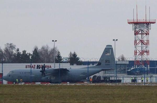 Tropas de refuerzo estadounidenses llegan a Polonia | 1000 Noticias