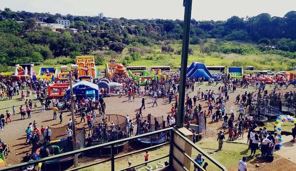 Asociación Bilal Esgaib prepara show y regalos para 20.000 niños por su día