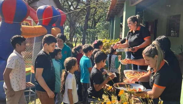 Senador Nacional Carlos Núñez Agüero homenajeó a los niños sanjosianos en su día - Noticiero Paraguay