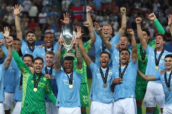 El City de Guardiola ganó su primera Supercopa - Fútbol Internacional - ABC Color