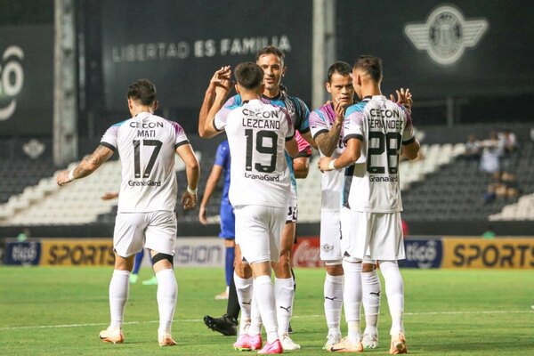 Versus / Libertad tumba a Sol de América y avanza firme en la Copa Paraguay 2023