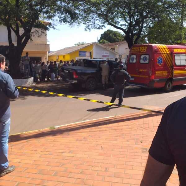 Asaltantes paraguayos fueron abatidos por un policía militar jubilado - Radio Imperio 106.7 FM
