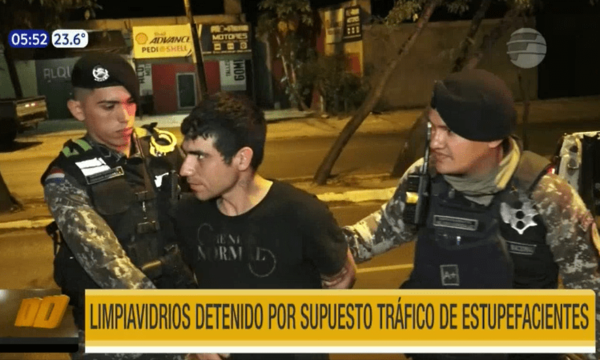 Limpiavidrios detenido por supuesto tráfico de estupefacientes en Asunción | Telefuturo