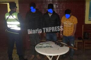 Caen miembros de una banda criminal e incautan varias armas en Itapúa Poty – Diario TNPRESS