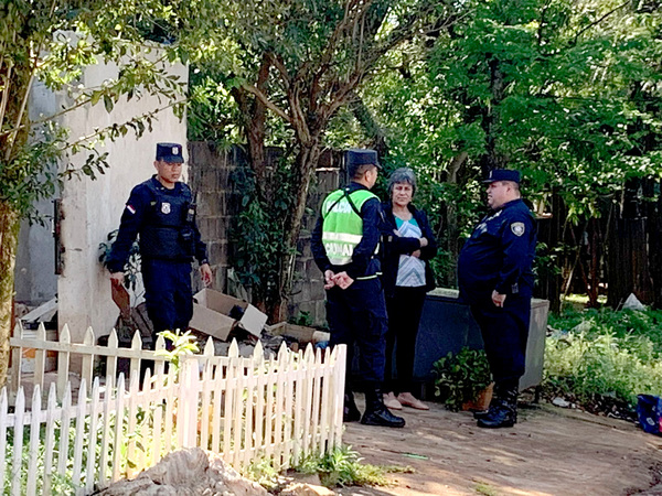 Roban G. 10 millones, dos vehículos y mercaderías durante violento asalto - La Clave