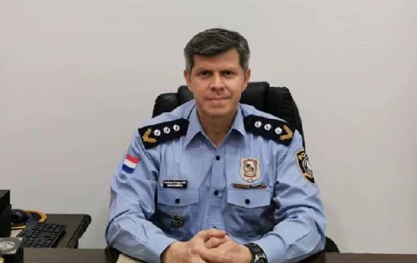 Santiago Peña anuncia a Carlos Benítez como comandante de la Policía Nacional – Prensa 5