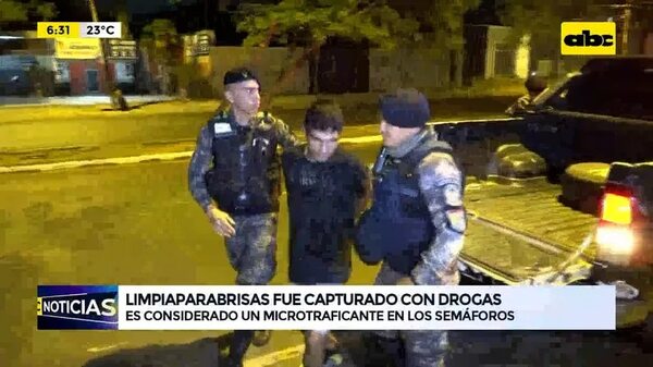 Video: Limpiaparabrisas fue capturado con drogas - ABC Noticias - ABC Color