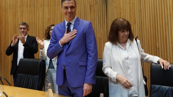 Congreso español elige a una socialista de presidenta y Sánchez queda más cerca de ser reelecto - El Independiente