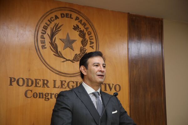 “Hace 25 años estoy en la administración pública y mi patrimonio no varió en demasía” | 1000 Noticias