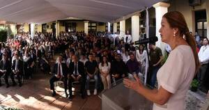 La Nación / Teresa Barán subraya la prevención y capacitación al asumir la cartera de Salud