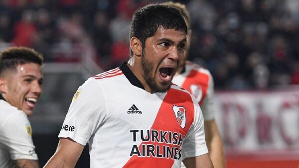 Robert Rojas deja River Plate y va a Tigre
