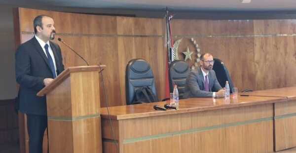 El marco de los contratos públicos en nuestro país fue tema del Diplomado en Derecho Administrativo