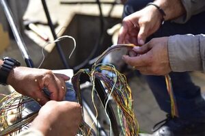 Cientos de clientes de Copaco están sin servicio de internet por robo de cables - Policiales - ABC Color