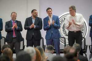 Asumió César Ramirez como nuevo ministro de Deportes - La Tribuna
