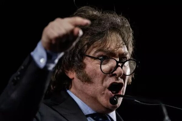 Paraguayos que van por salud y educación a Argentina deben pagar: Milei y su “revolución”