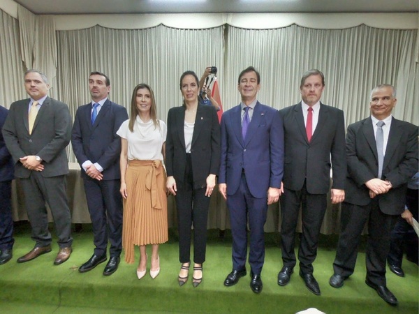 Gremios viales esperan trabajar fuertemente con el MOPC - La Tribuna