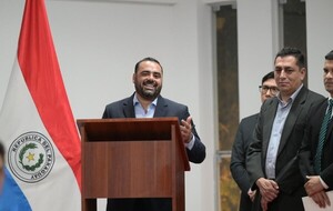 César Ramírez asumió como ministro de Deportes - Unicanal