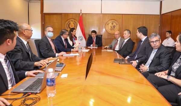 Empresa taiwanesa articula mecanismo para radicarse en Paraguay y ensamblar buses eléctricos - .::Agencia IP::.