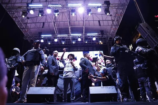 Acecho narco: Presidenciable de Ecuador cierra campaña con fuerte custodia - Mundo - ABC Color