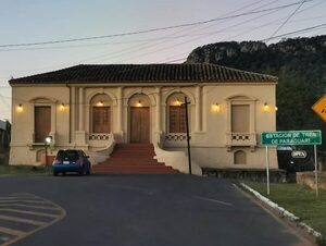 Anuncian proyecto para reactivar el "tren turístico de los cerros" · Radio Monumental 1080 AM