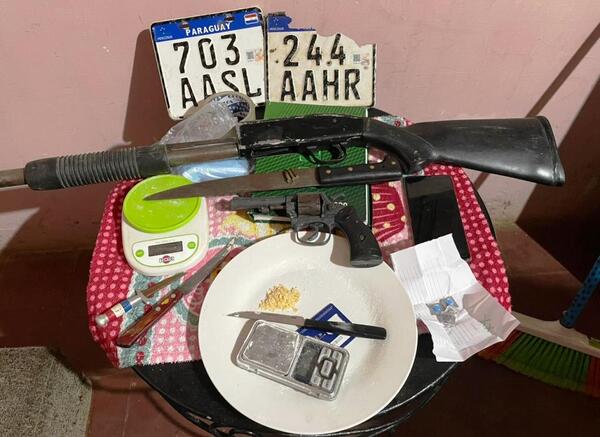 Desmantelan focos de distribución de drogas en Luque •