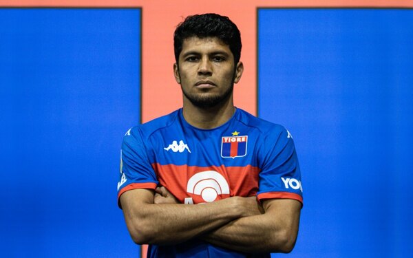 Versus / El primer mensaje de Robert Rojas como nuevo jugador de Tigre