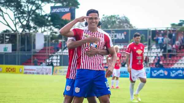 Encuentro de realidades opuestas abre la fecha 22