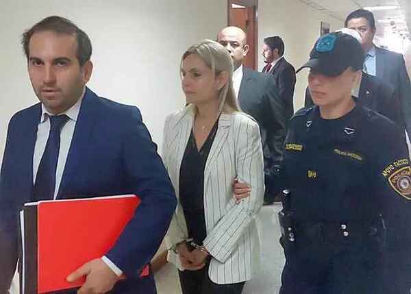 Confirman negativa a permiso especial solicitado por acusada fiscal Ana Girala