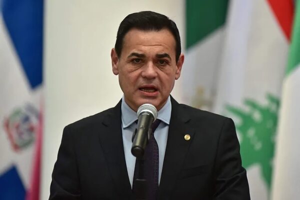 Hidrovía: canciller insiste en que cobro de peaje es una “grave violación” de tratado por parte de Argentina - Economía - ABC Color