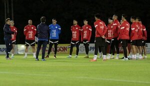 Versus / ¿Habrá cambio en la portería de la Albirroja?