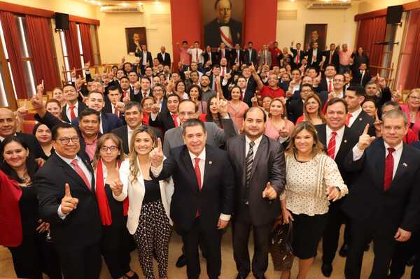 Cartes: Con unidad, candidata colorada ganará la Intendencia de Villa Elisa - ADN Digital