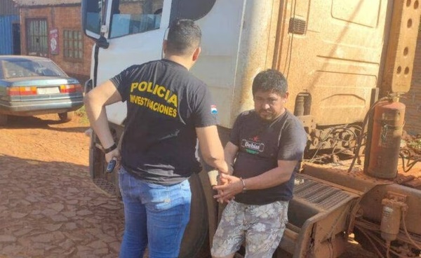 Detienen a chofer de camión que huyó con una carga valorada en 35.000 dólares - Noticiero Paraguay