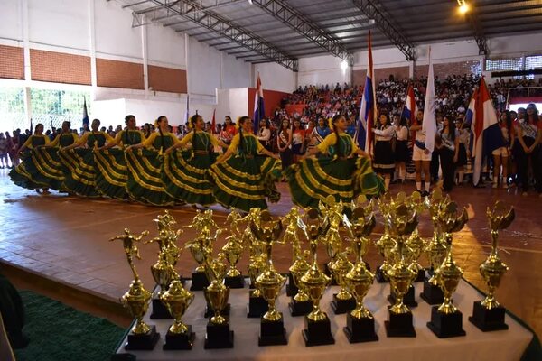 Juegos estudiantiles entusiasman en San Pedro - Nacionales - ABC Color