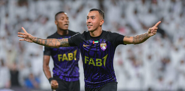 Versus / "Kaku" Romero se estrena con gol en el fútbol de Emiratos Árabes