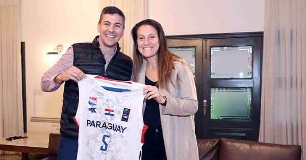 La Nación / Santiago Peña ratifica su compromiso de reimpulsar el deporte paraguayo