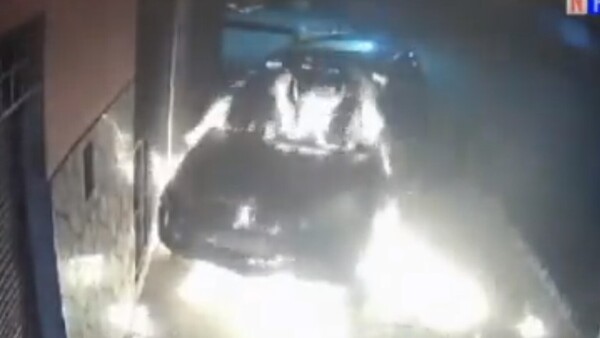 Buscan al pirómano de Luque: Quemó un automóvil estacionado en la calle y luego huyó