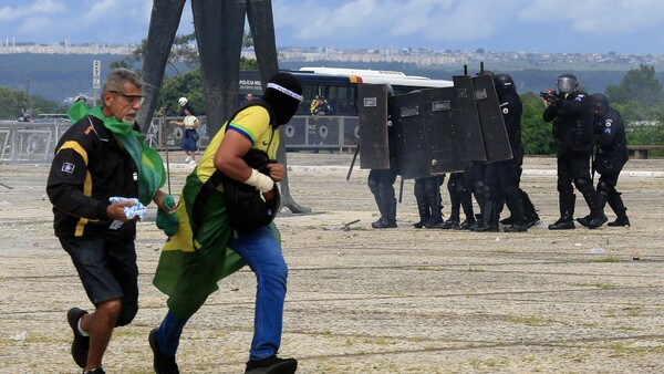 Detenida cúpula policial de Brasilia por intento de golpe de Estado en asonada de enero