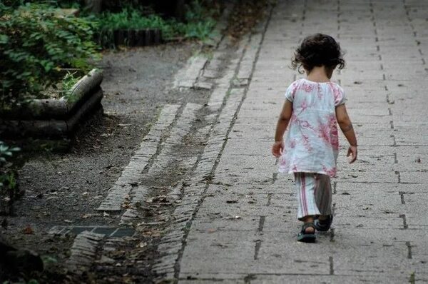 Capiatá: rescatan a tres niños abandonados e imputan a la madre - Policiales - ABC Color