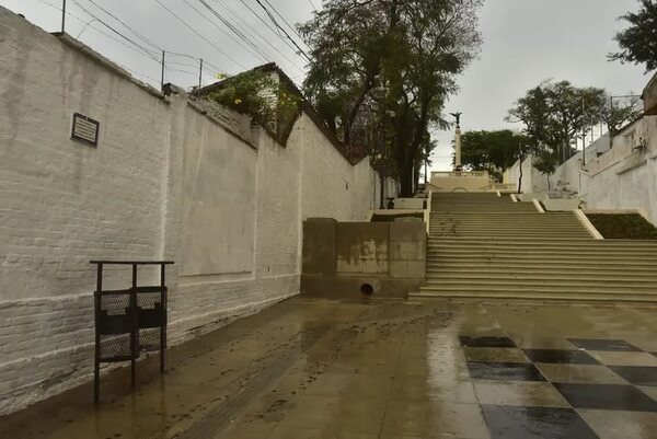 Escalinata Antequera: Tras vandalismo, prevén la instalación de cámaras de seguridad - Nacionales - ABC Color