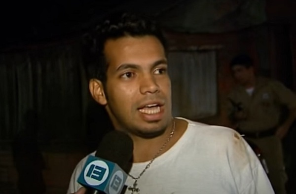 (VIDEO) Captan a “Borracho de la Arbolada” robando celus en Villa Elisa