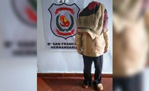 Detienen a septuagenario que persiguió a punta de cuchillo a su pareja