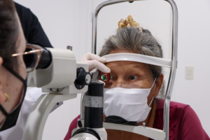 Realizarán atención oftalmológica para adultos mayores en San Alfredo