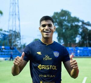 Luqueño: Mbapérez se queda - Fútbol - ABC Color