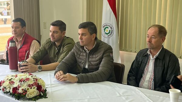 Diario HOY | Peña llegó al Chaco para la Expo Trébol y diálogo con intendentes