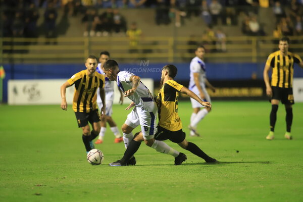 Versus / Guaraní ante Ameliano, con la necesidad de ganar