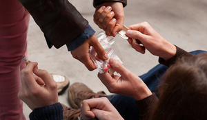 Solicitan informes a varias instituciones sobre emergencia por consumo de drogas - ADN Digital