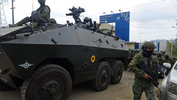 Violencia a tiros no se detiene en Ecuador en víspera de elecciones