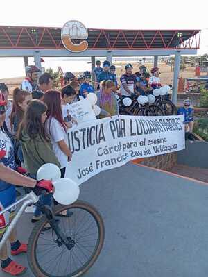 Ciclistas exigen seguridad y justicia tras accidente en Encarnación